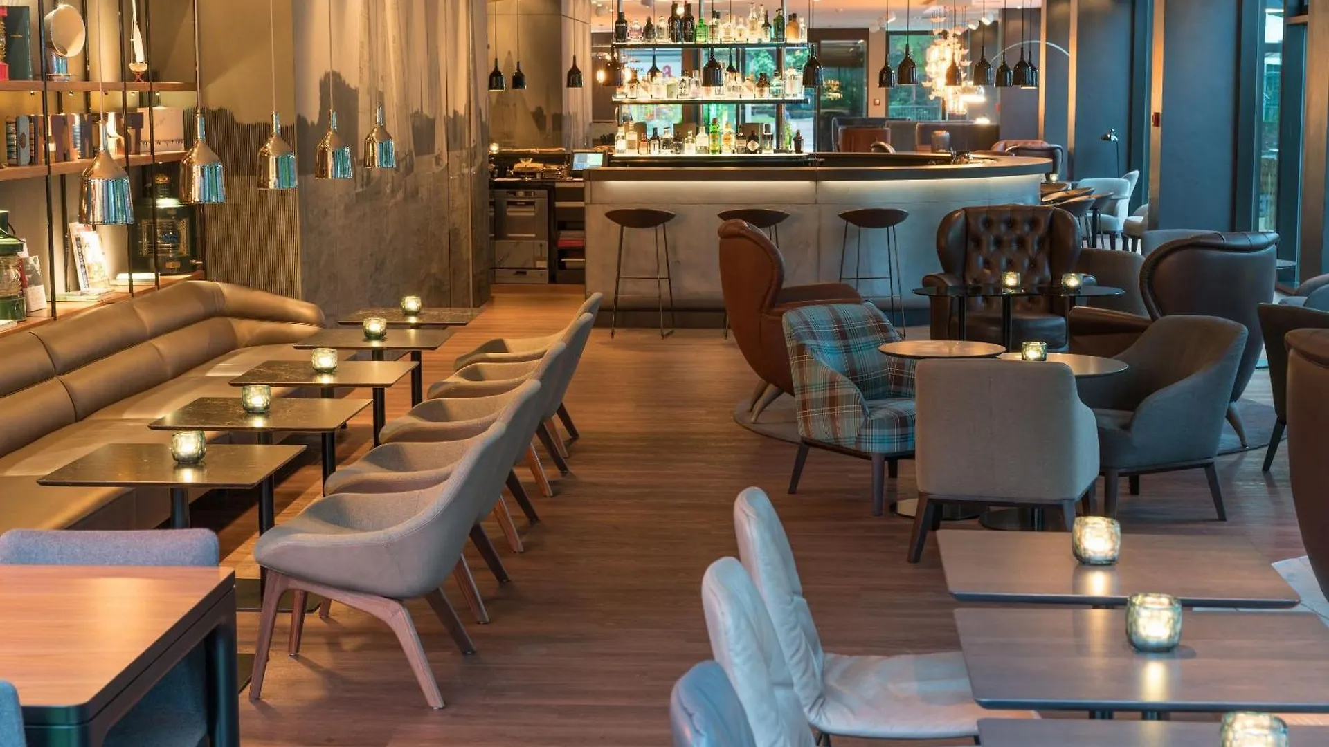 Hotel Motel One Hamburg-Alster