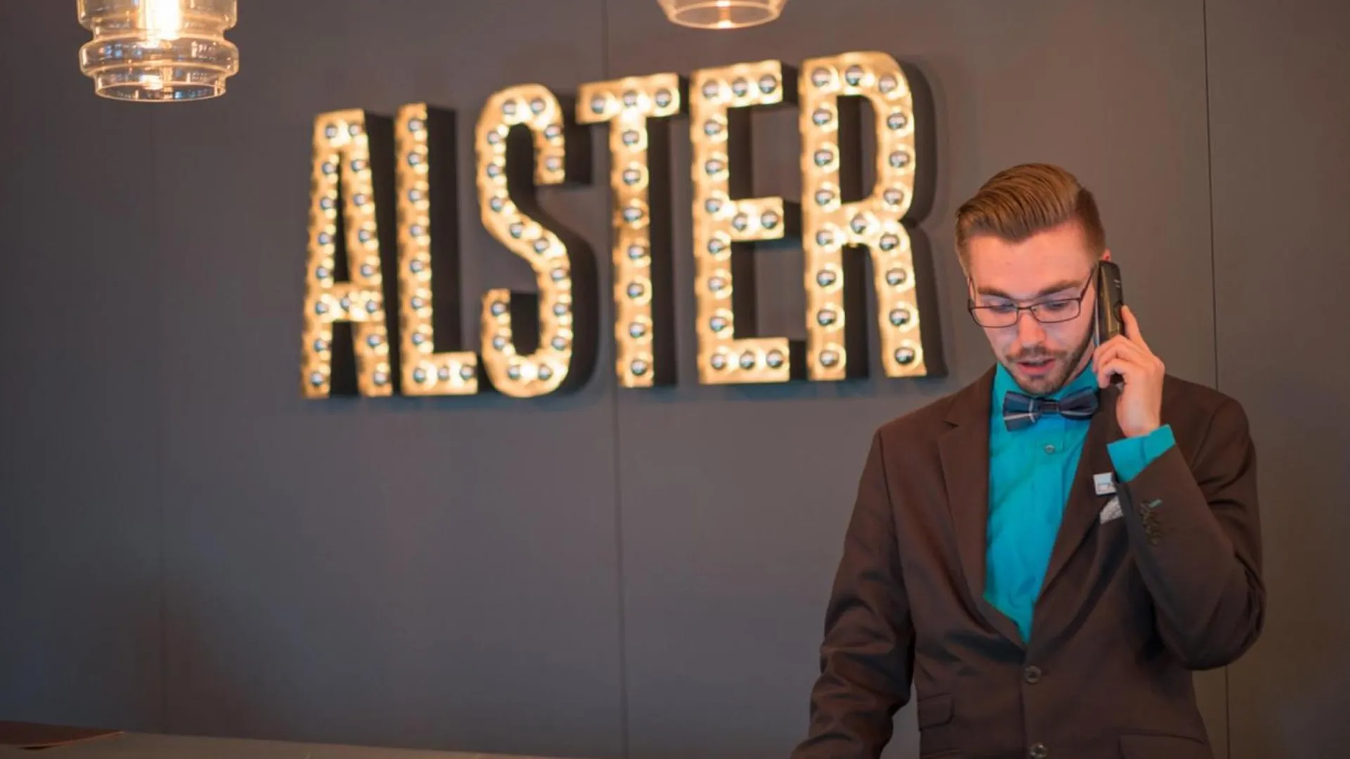 Motel One Hamburg-Alster Hotel