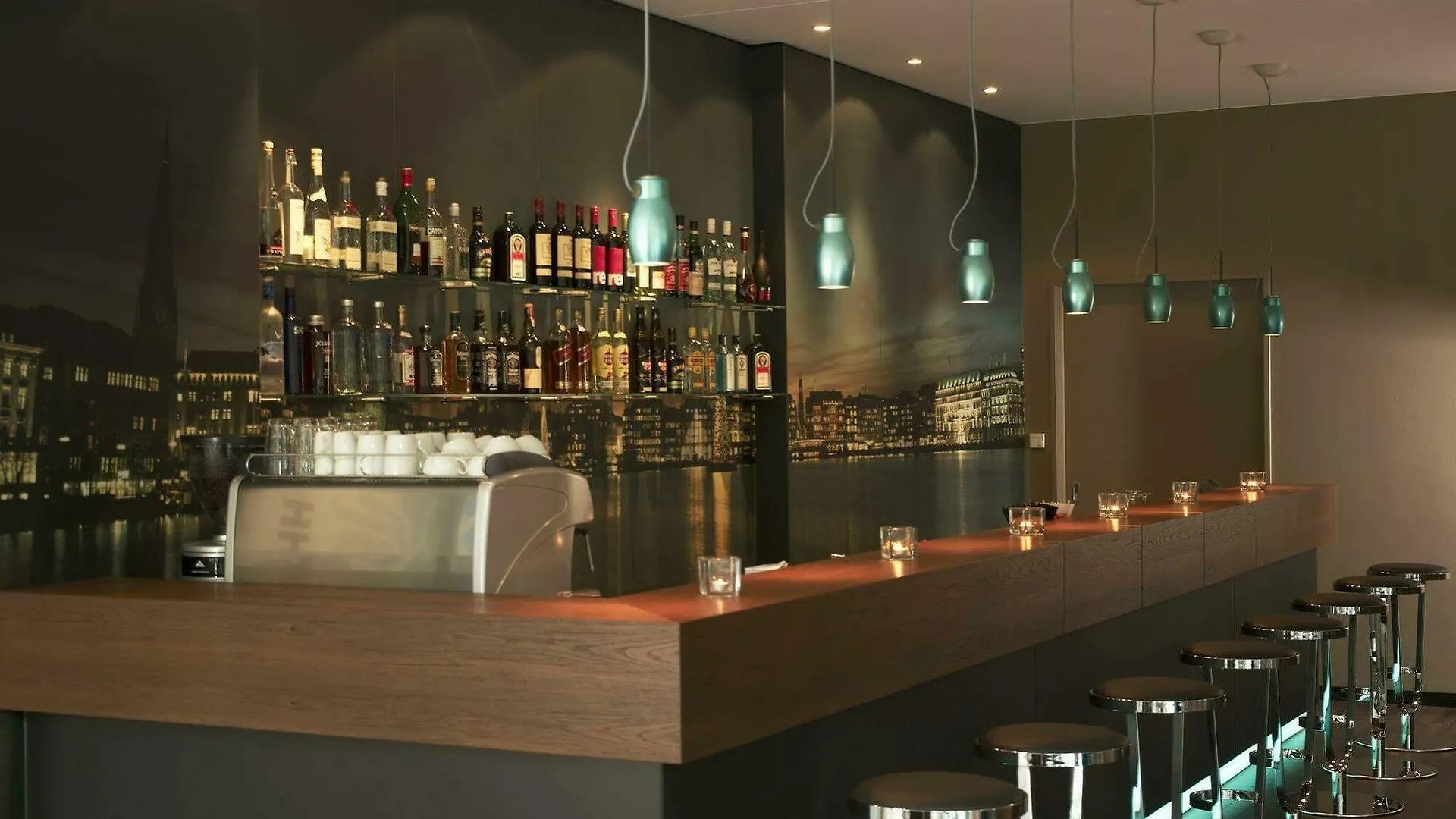 Hotel Motel One Hamburg-Alster